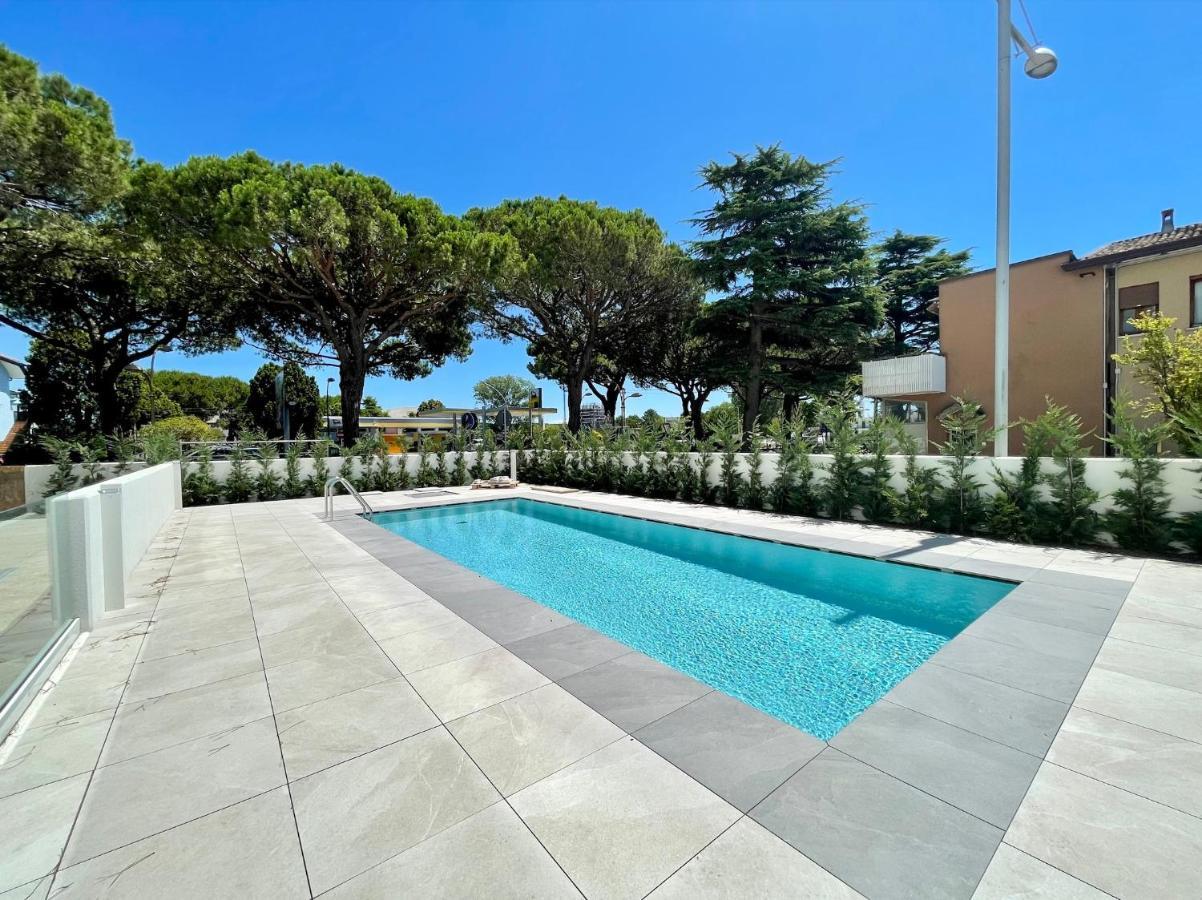 C Palace - Carraro Immobiliare - Family Apartment *